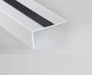 Esc. antideslizante 42x21